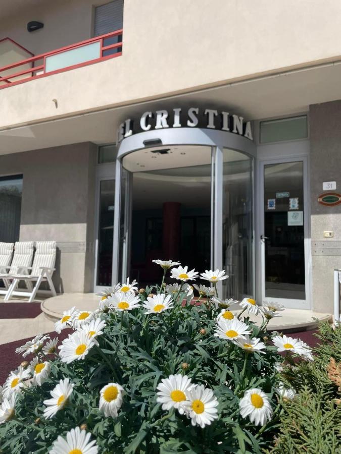Hotel Cristina Кианчано Терме Екстериор снимка
