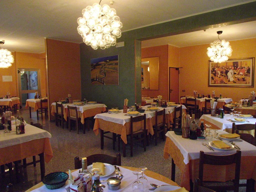 Hotel Cristina Кианчано Терме Екстериор снимка