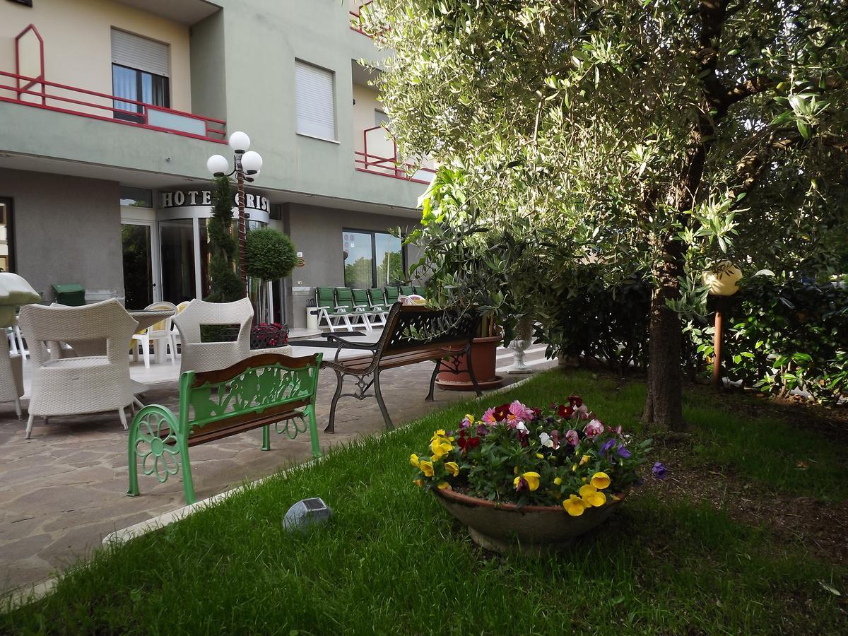 Hotel Cristina Кианчано Терме Екстериор снимка